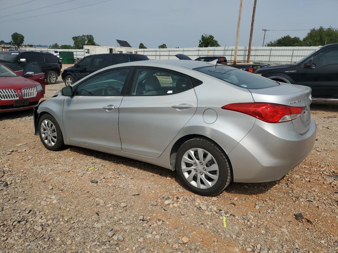 2013 Hyundai Elantra Gls - Фото 2