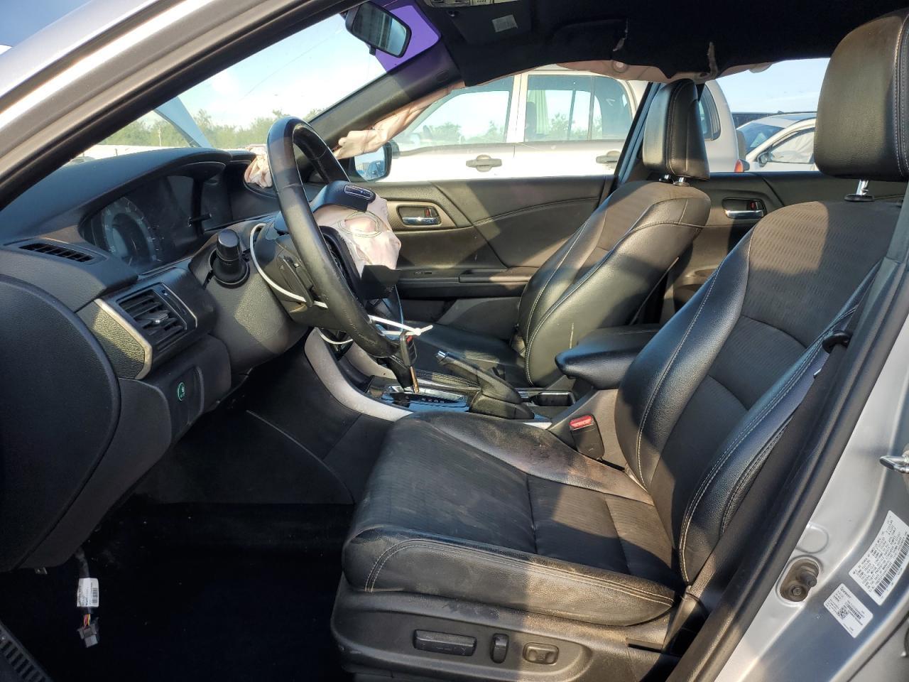 2017 Honda Accord Sport - Image 7