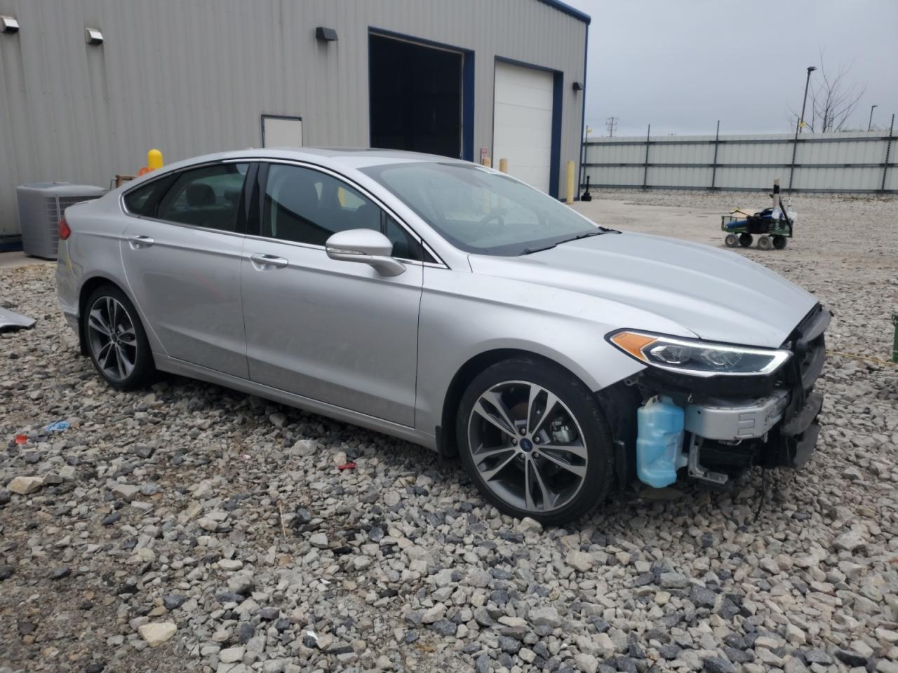 2019 Ford Fusion Titanium - Image 4