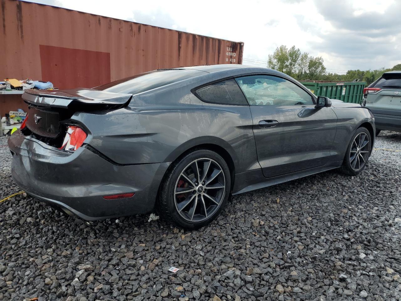 2015 Ford Mustang - Фото 3