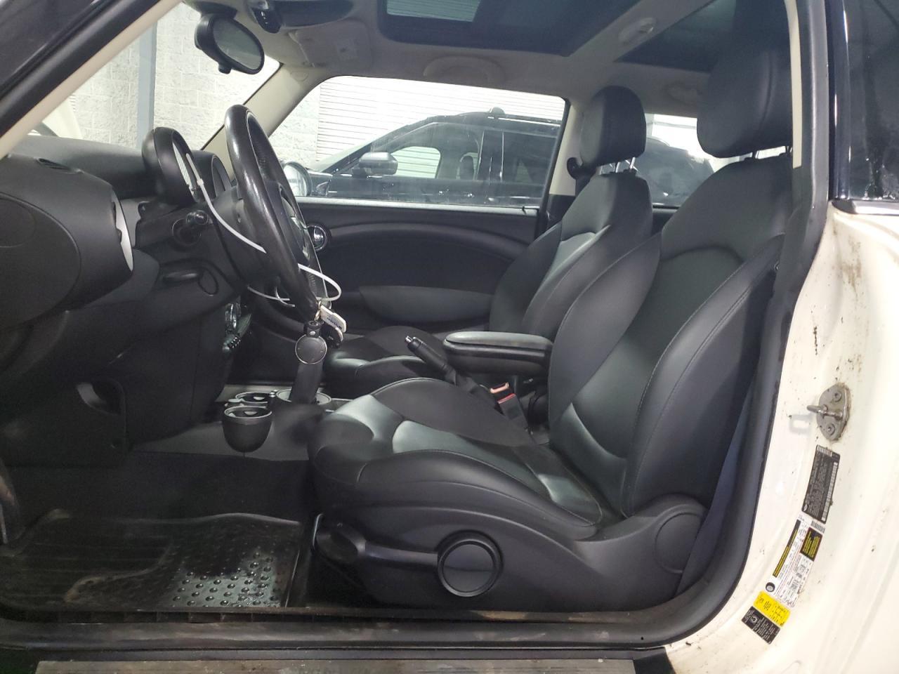 2011 Mini Cooper - Image 7
