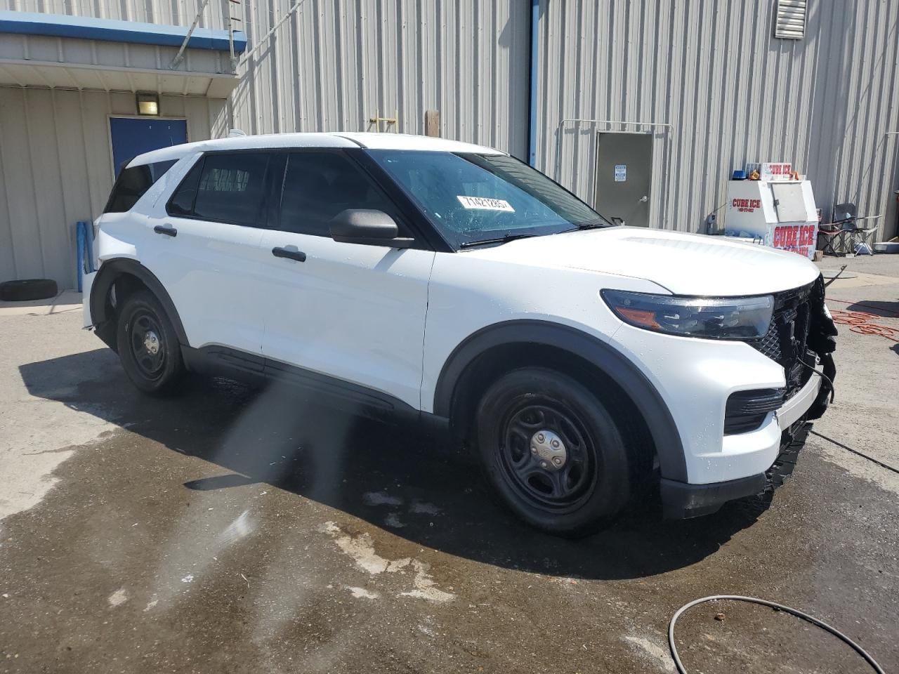2023 Ford Explorer Police Interceptor - Image 4