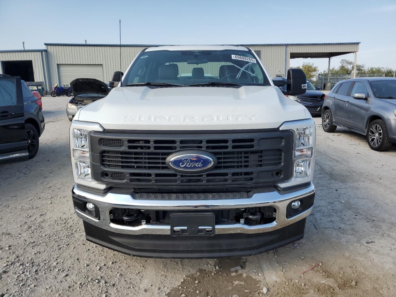 2023 Ford F250 Super Duty Super Duty - Image 5