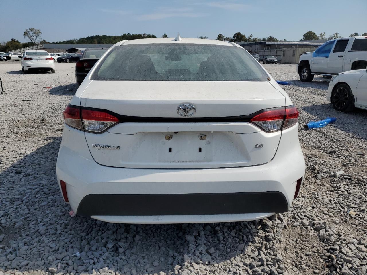 2022 Toyota Corolla Le - Image 6