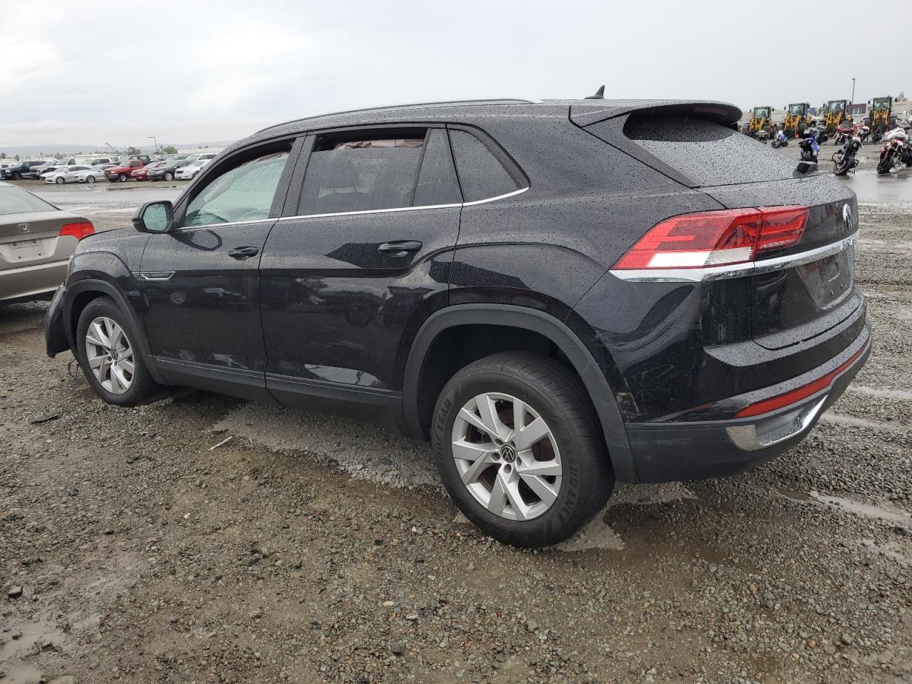 2021 Volkswagen Atlas Cross Sport S - Image 2
