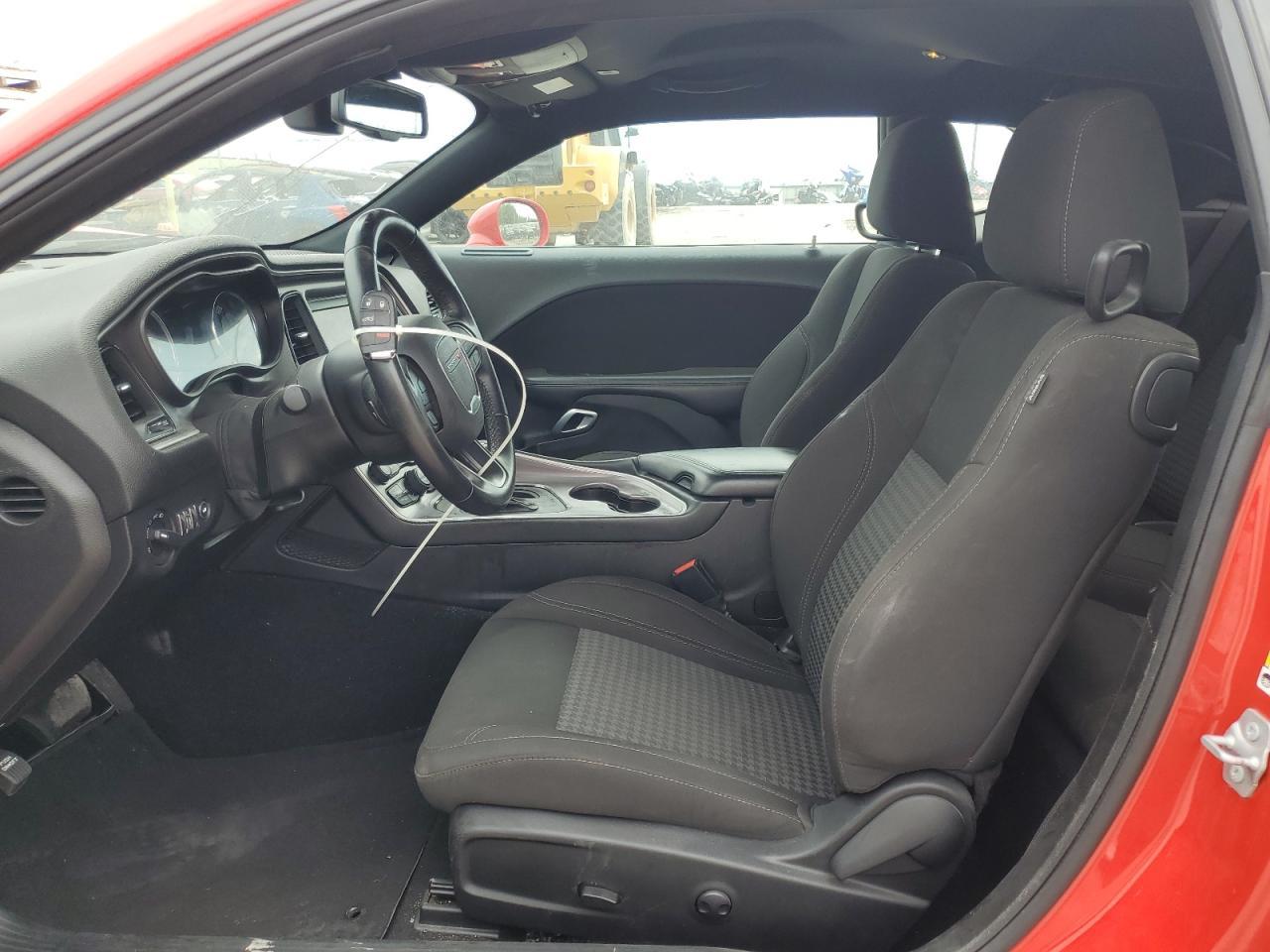 2022 Dodge Challenger Sxt - Image 7