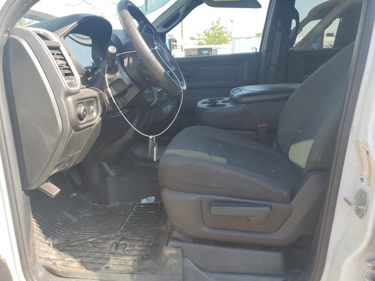 2024 Ram 3500 Tradesman - Фото 7