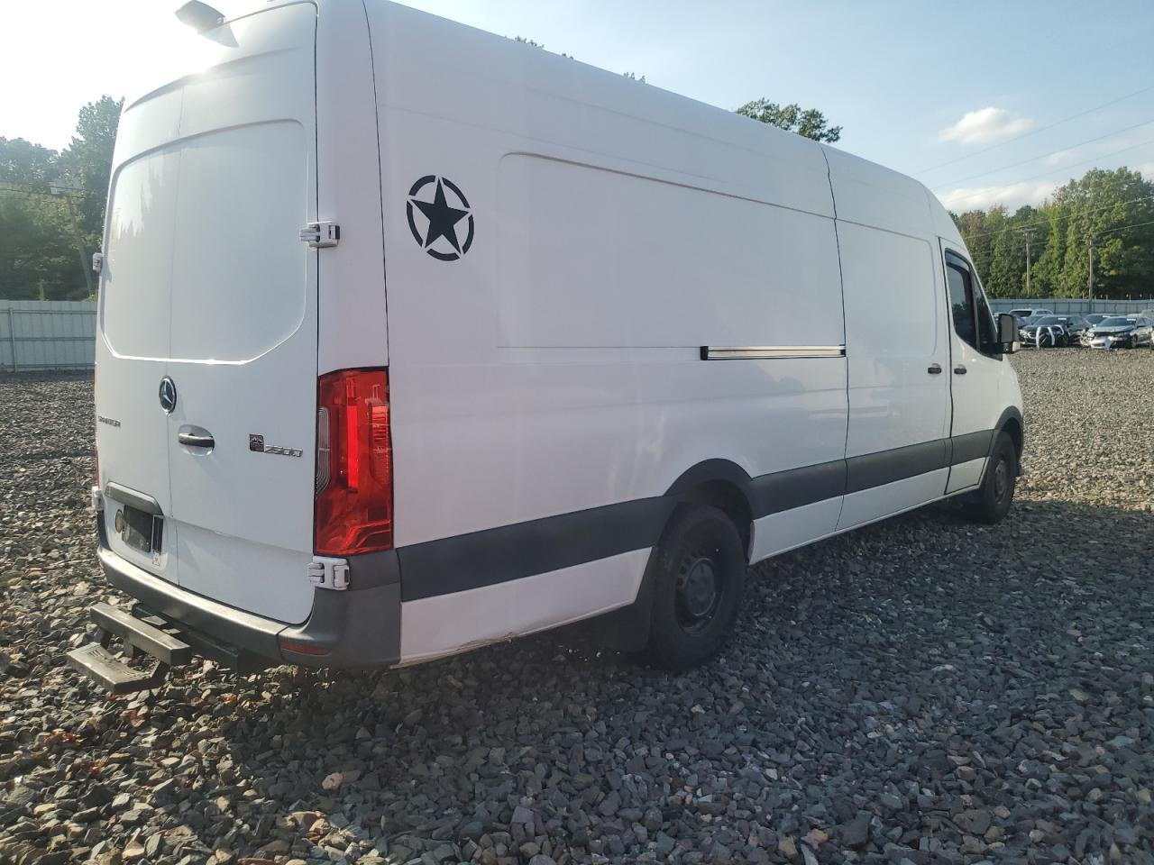 2020 Mercedes-Benz Sprinter 2500 - Image 3