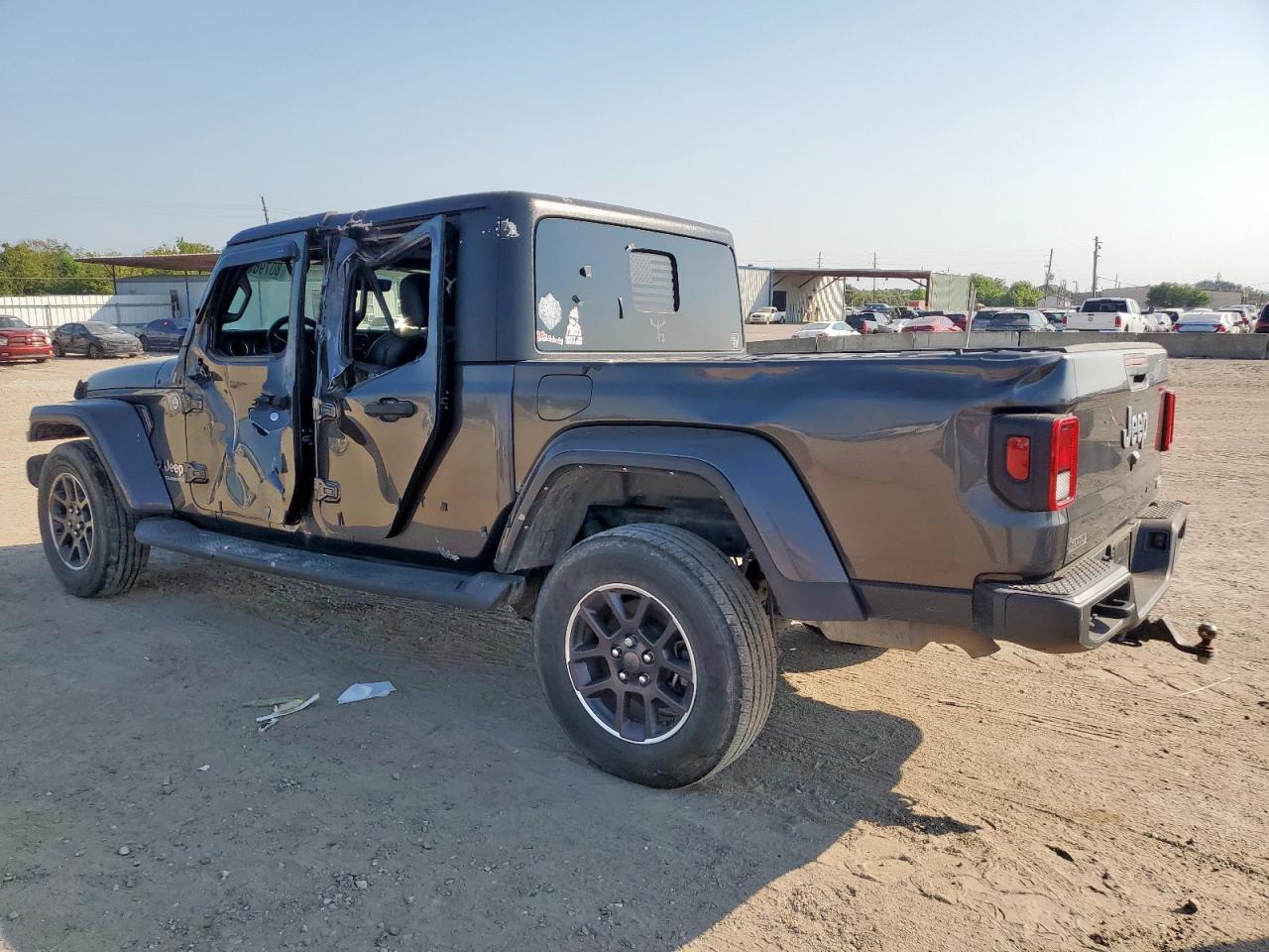 2021 Jeep Gladiator Overland - Фото 2
