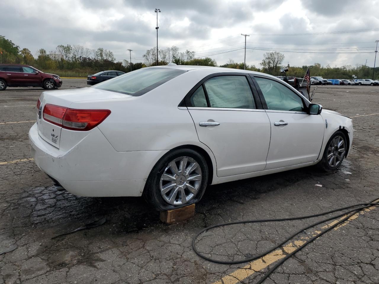 2010 Lincoln Mkz - Image 3