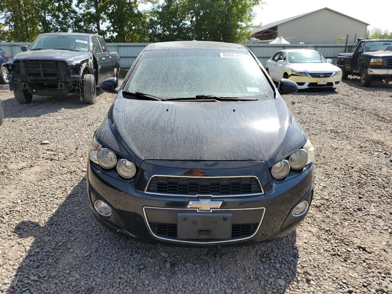 2016 Chevrolet Sonic Lt - Image 5