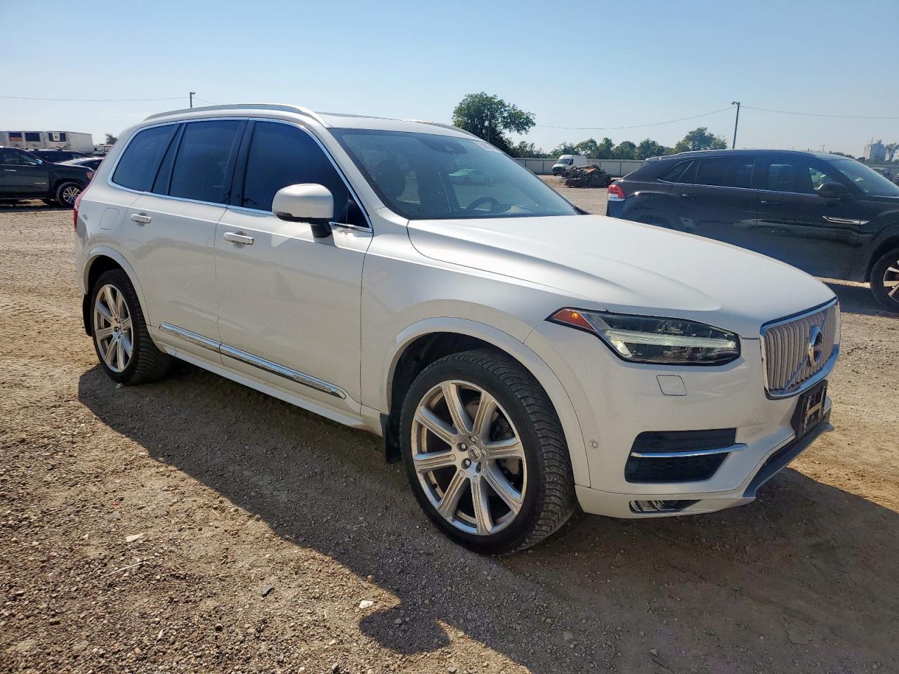 2017 Volvo Xc90 T6 - Фото 4