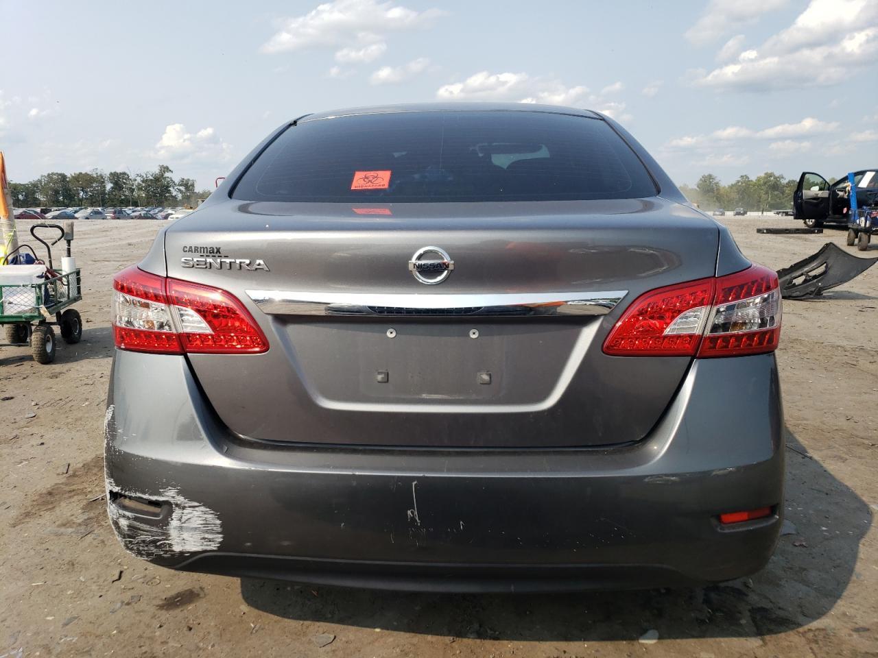 2015 Nissan Sentra S - Image 6