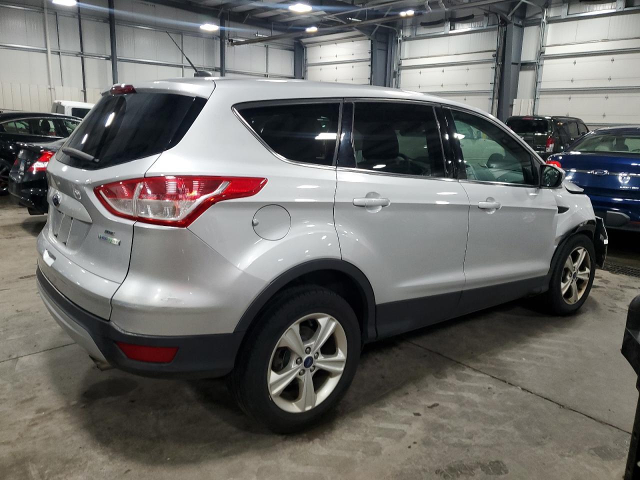 2014 Ford Escape Se - Фото 3