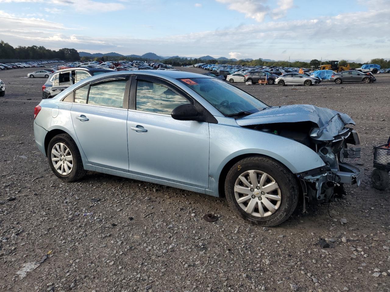 2011 Chevrolet Cruze Ls - Image 4