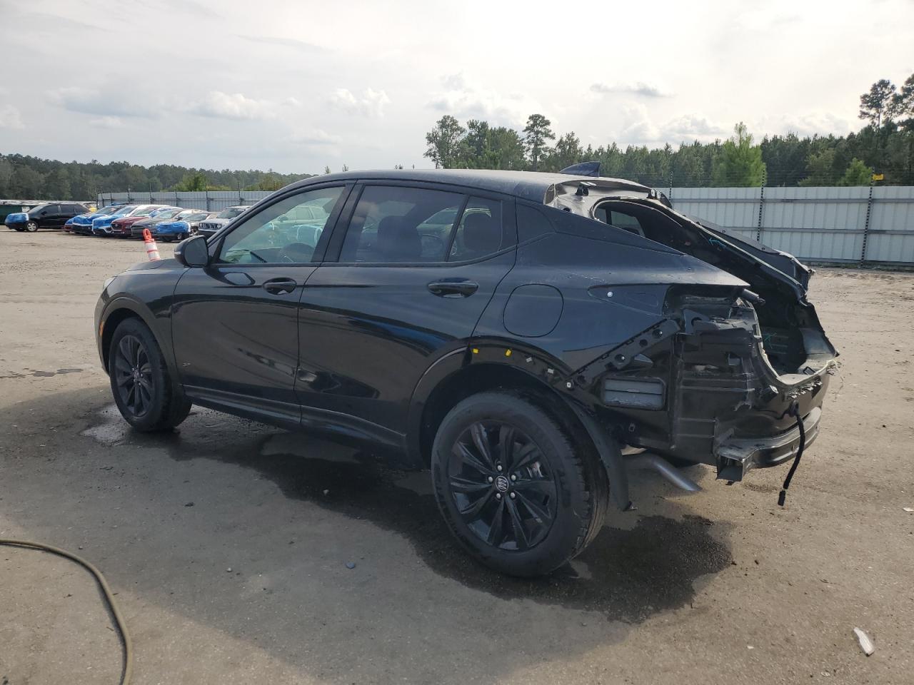 2025 Buick Envista Sport Touring - Image 2