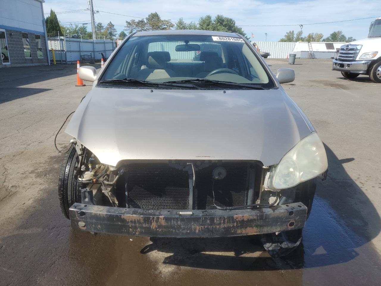 2004 Toyota Corolla Ce - Image 5