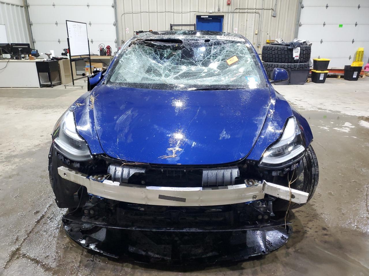 2023 Tesla Model 3 - Image 5
