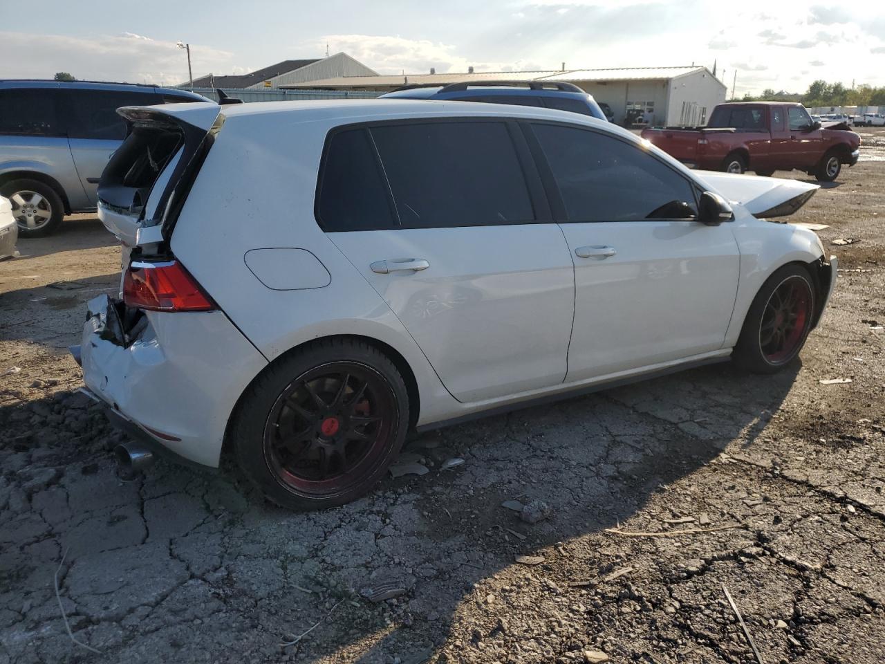 2017 Volkswagen Gti Sport - Фото 3