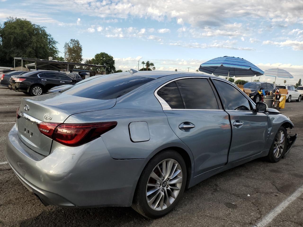 2019 Infiniti Q50 Luxe - Фото 3