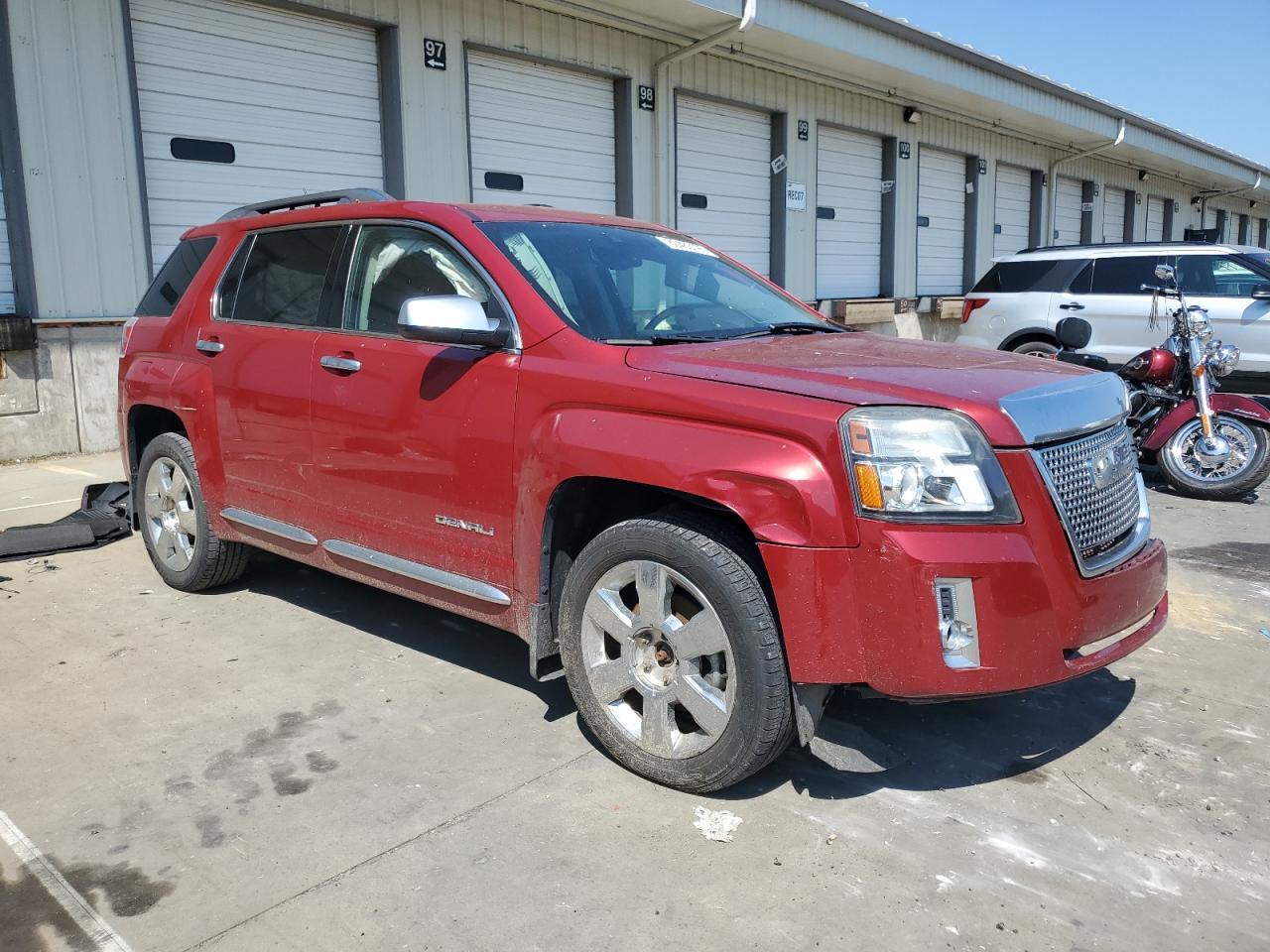 2015 GMC Terrain Denali - Image 4