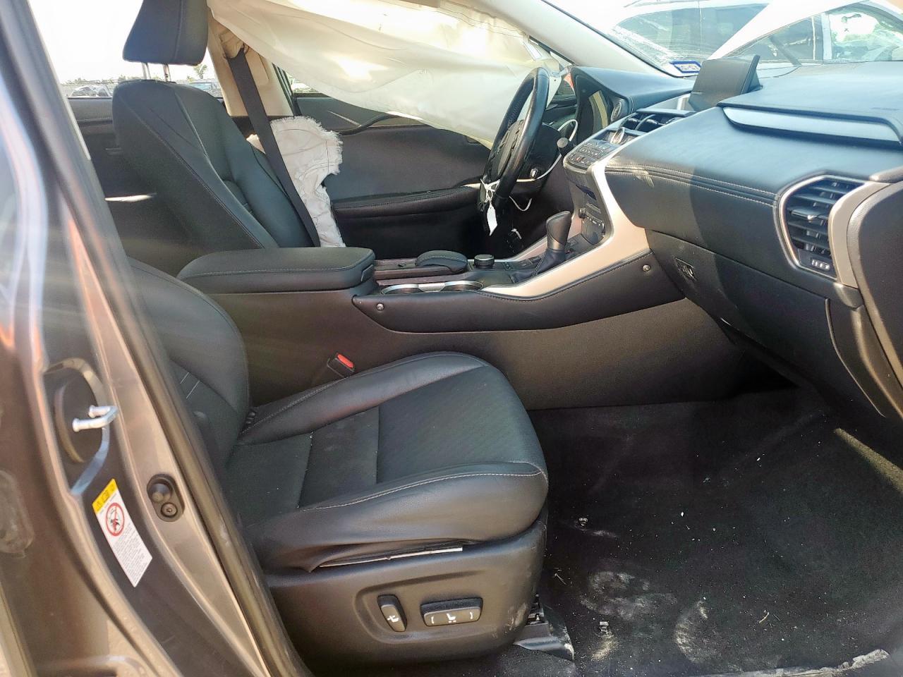 2017 Lexus Nx 200T Base - Фото 7