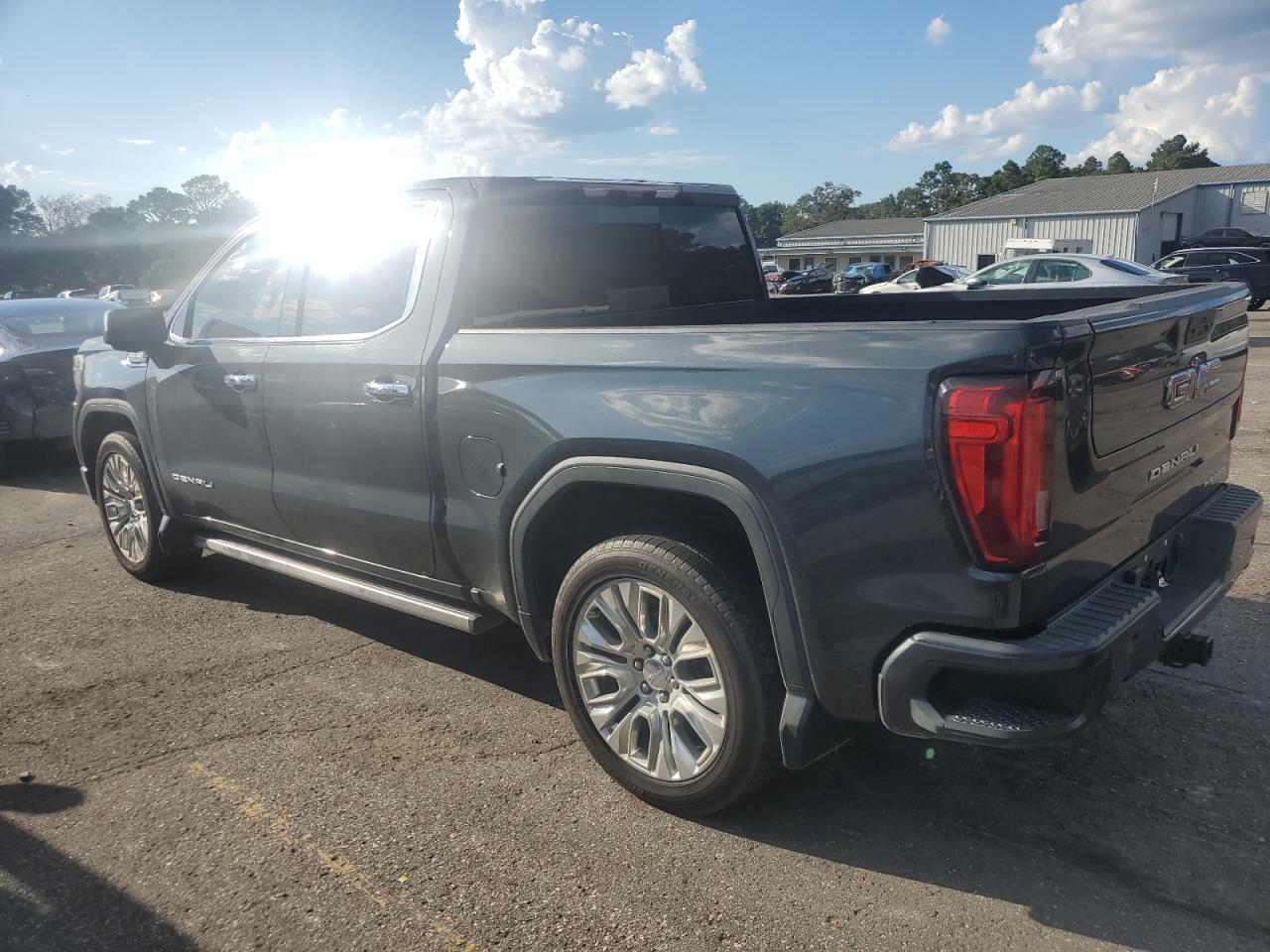 2021 GMC Sierra K1500 Denali - Фото 2