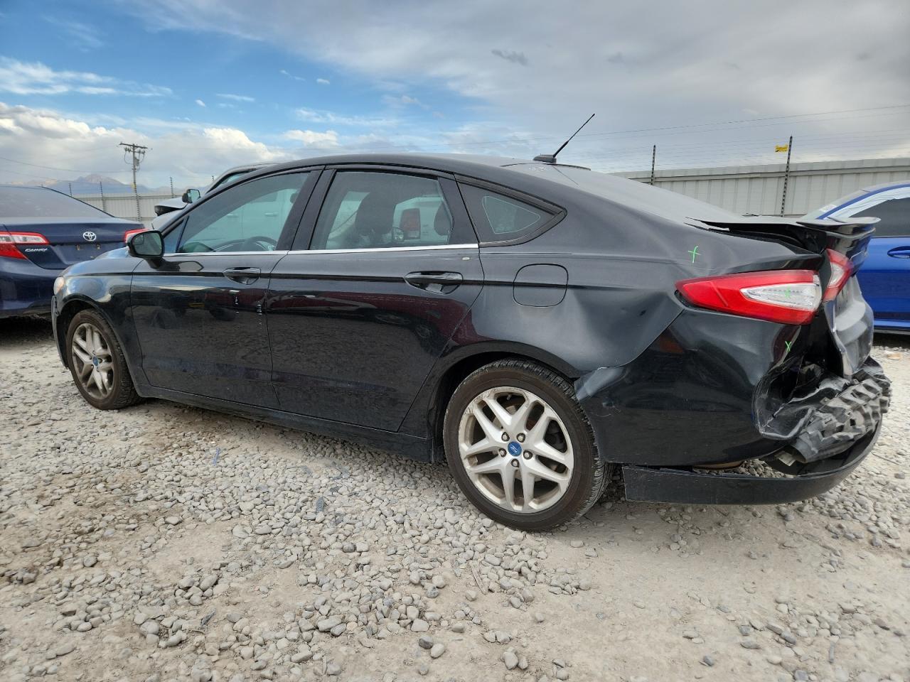 2013 Ford Fusion Se - Image 2