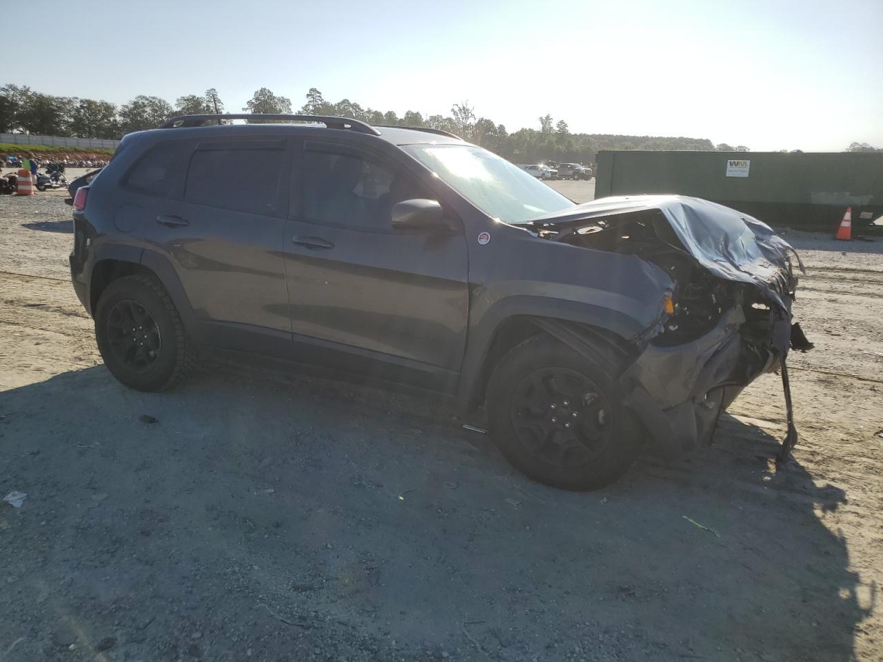 2019 Jeep Cherokee Trailhawk - Фото 4
