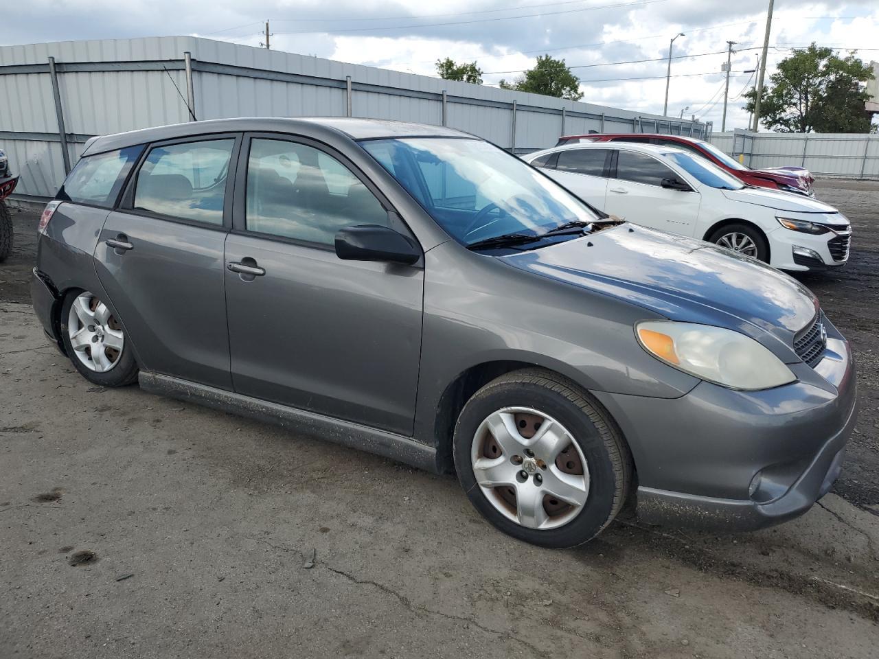 2005 Toyota Matrix - Image 4