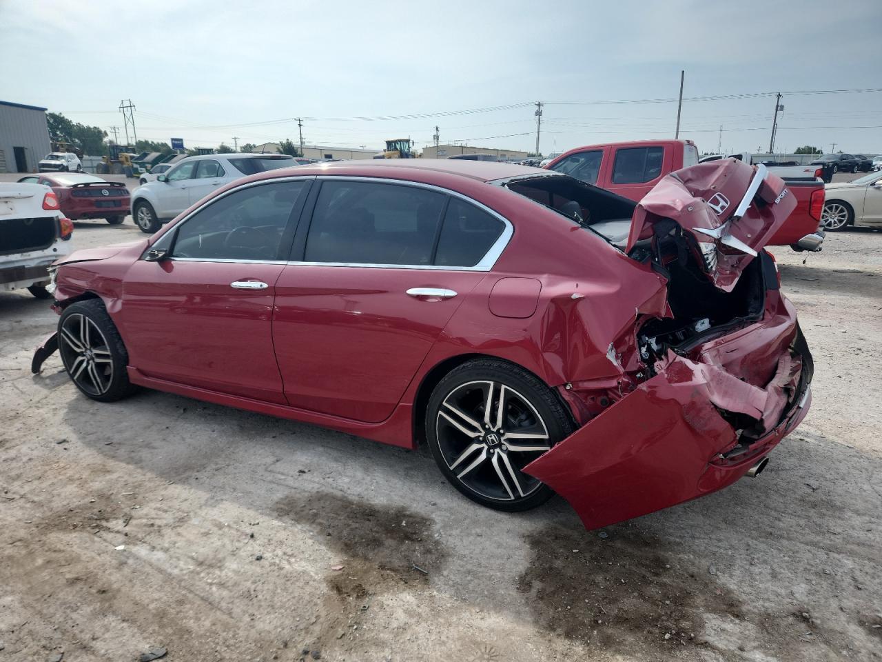 2017 Honda Accord Sport - Фото 2