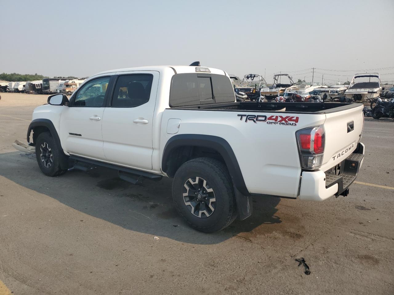 2022 Toyota Tacoma Double Cab - Фото 2