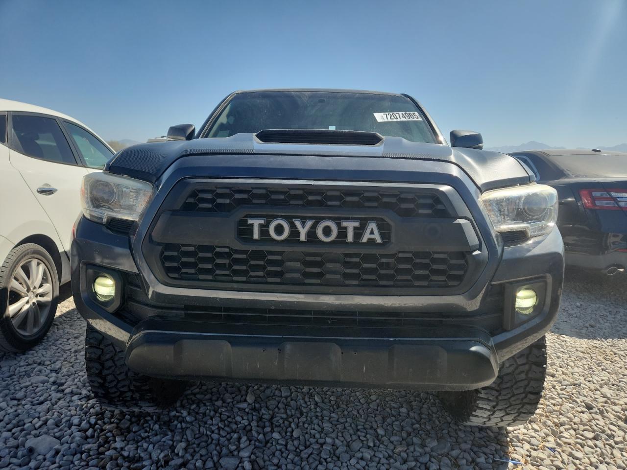 2017 Toyota Tacoma Trd Sport - Image 5