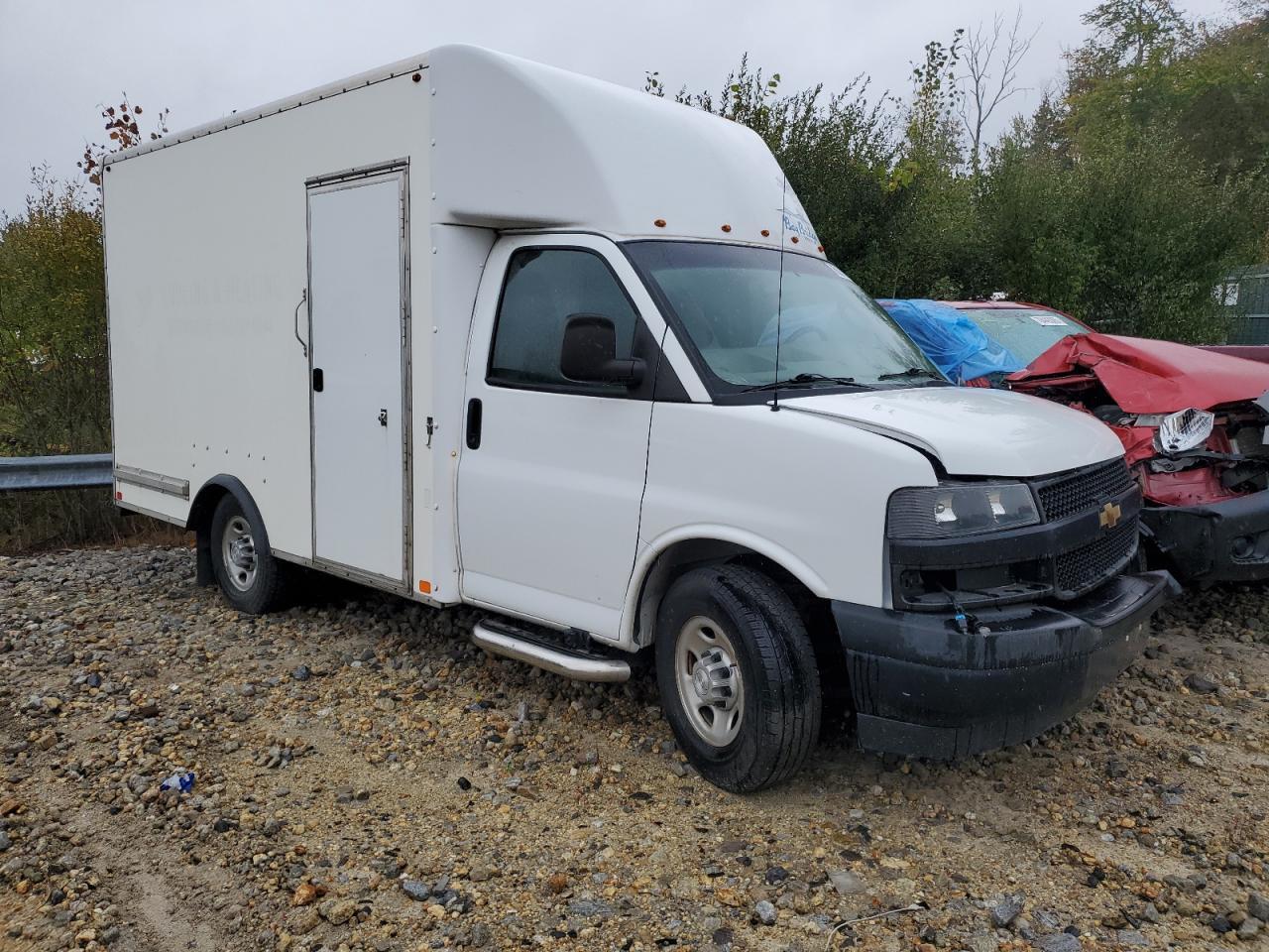 2018 Chevrolet Express G3500 - Фото 4
