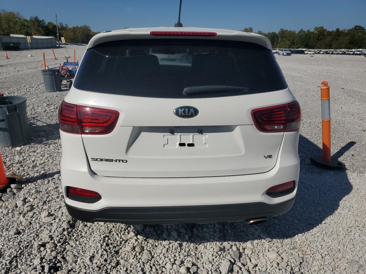 2020 Kia Sorento S - Image 6