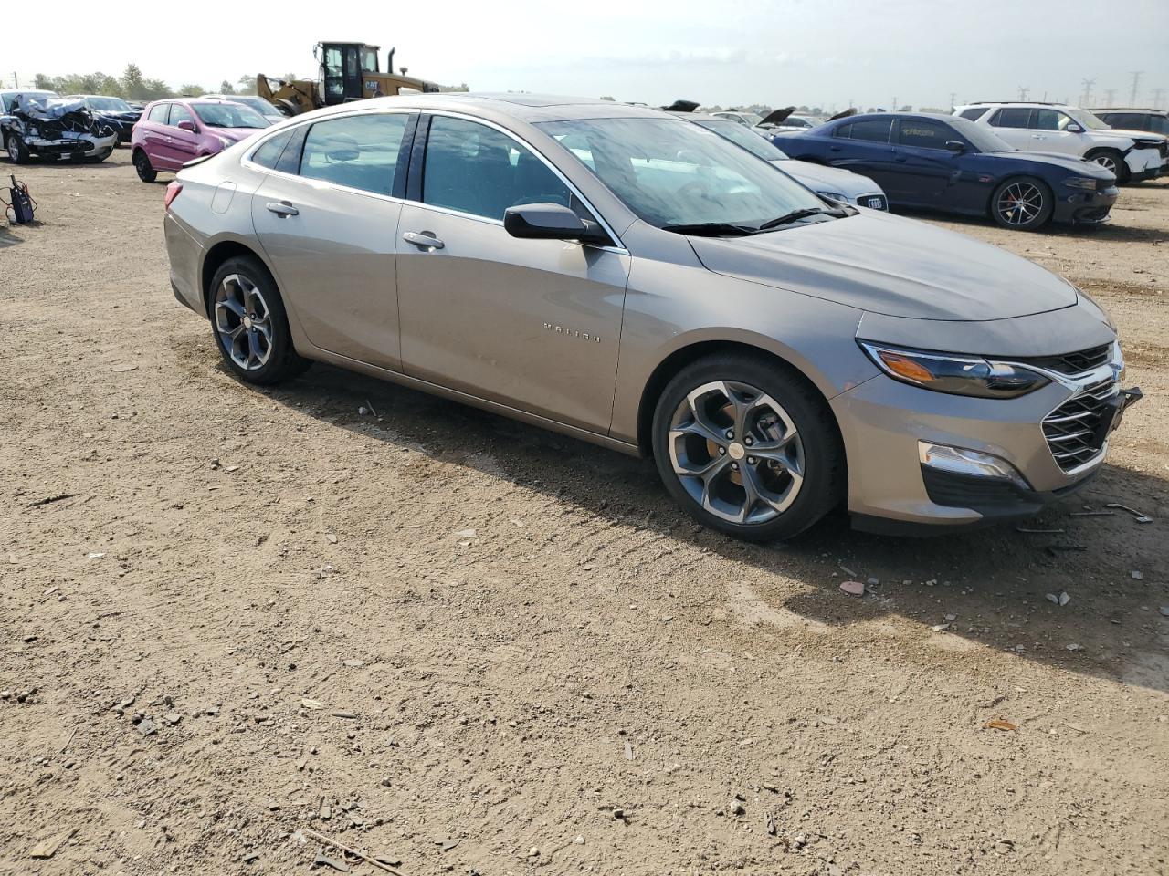 2024 Chevrolet Malibu Lt - Фото 4