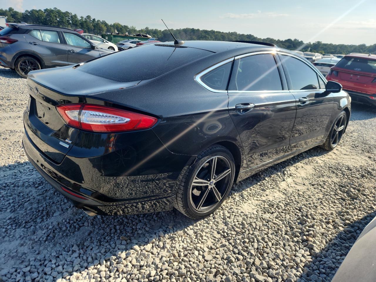 2015 Ford Fusion Se - Фото 3