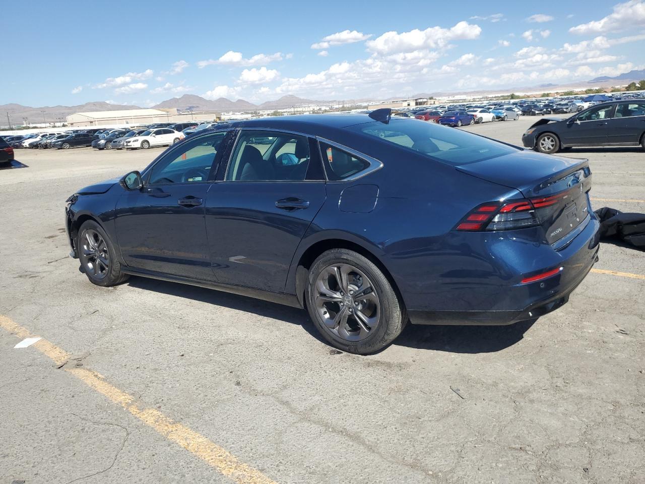 2024 Honda Accord Hybrid Exl - Image 2