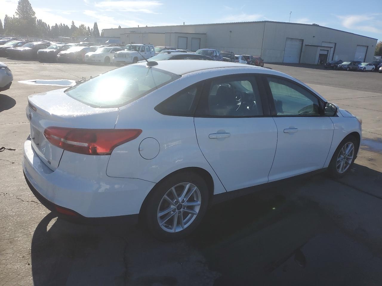 2016 Ford Focus - Image 3