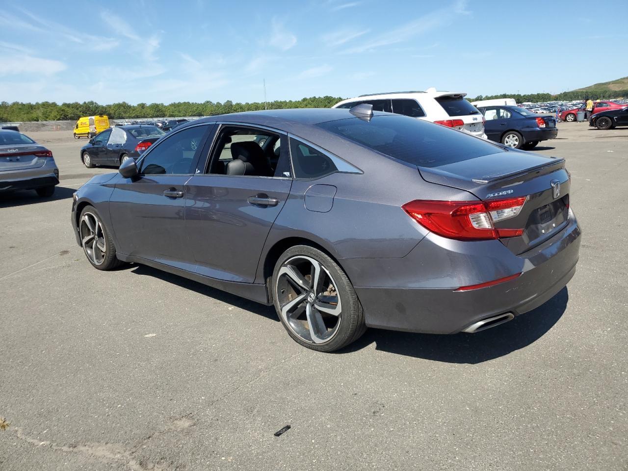 2020 Honda Accord Sport - Image 2