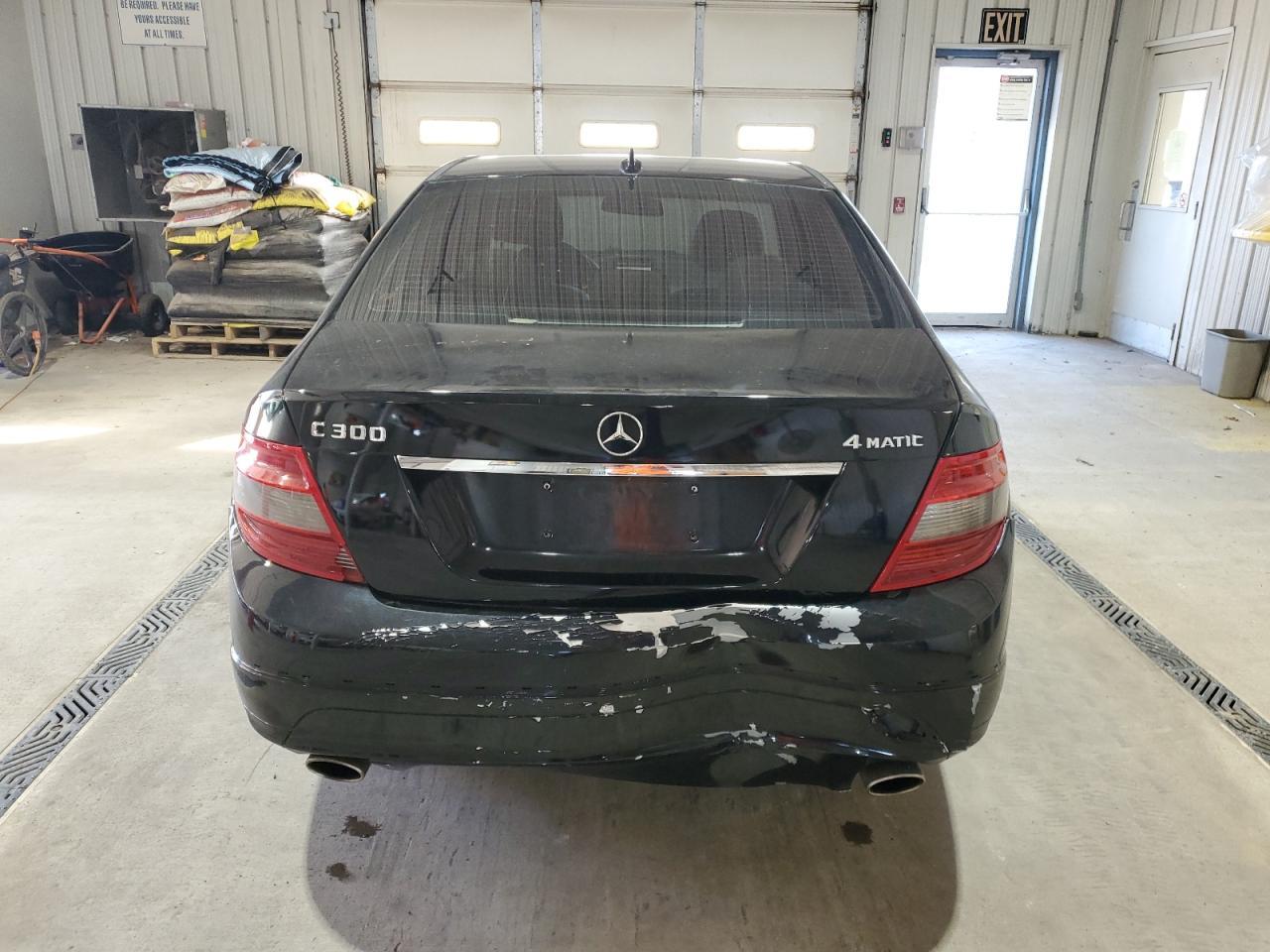 2011 Mercedes-Benz C 300 4Matic - Фото 6