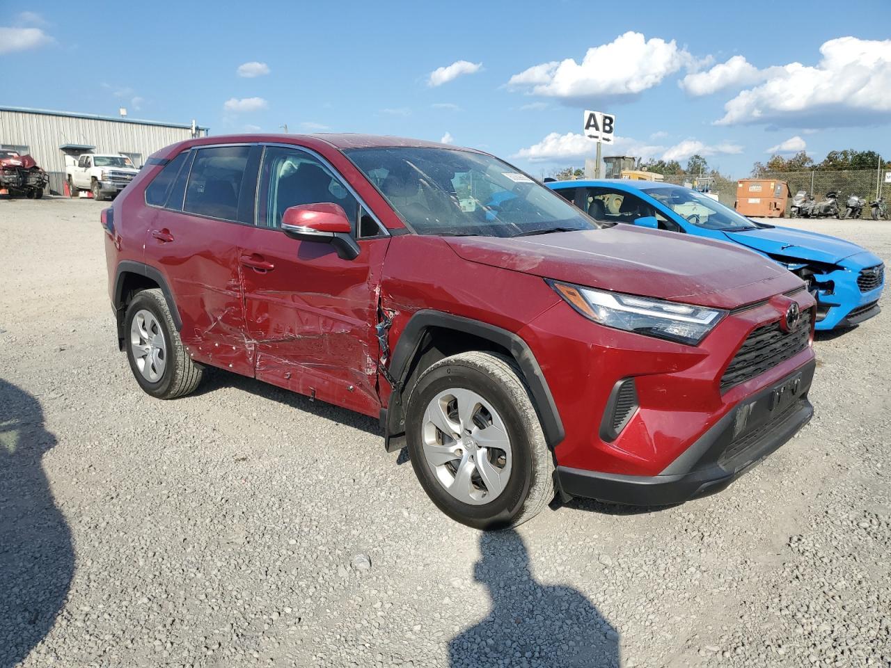 2023 Toyota Rav4 Le - Фото 4