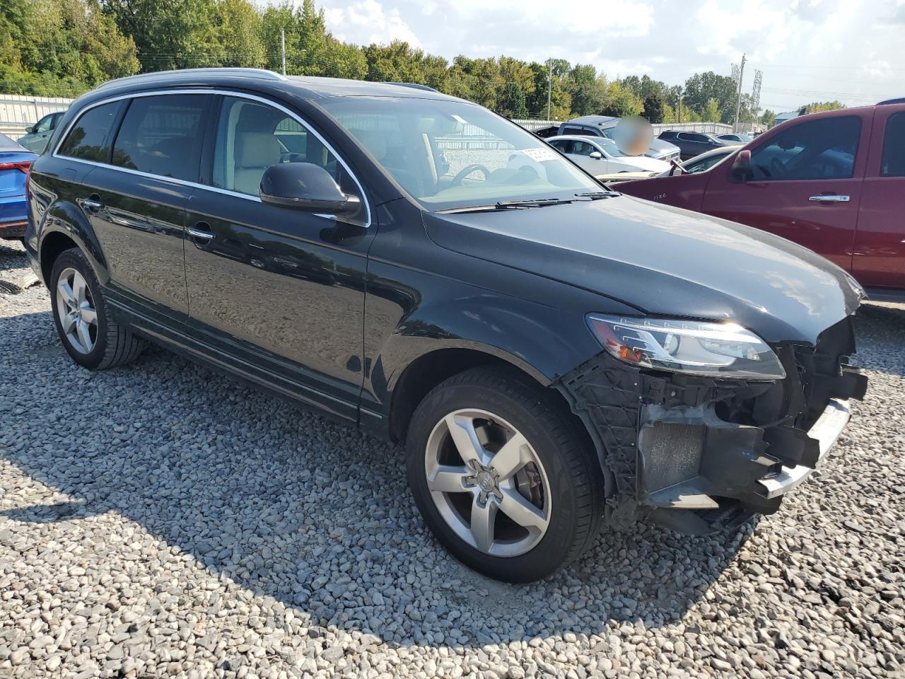 2015 Audi Q7 Premium - Image 4