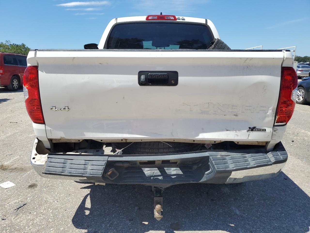 2020 Toyota Tundra Crewmax Sr5 - Фото 6