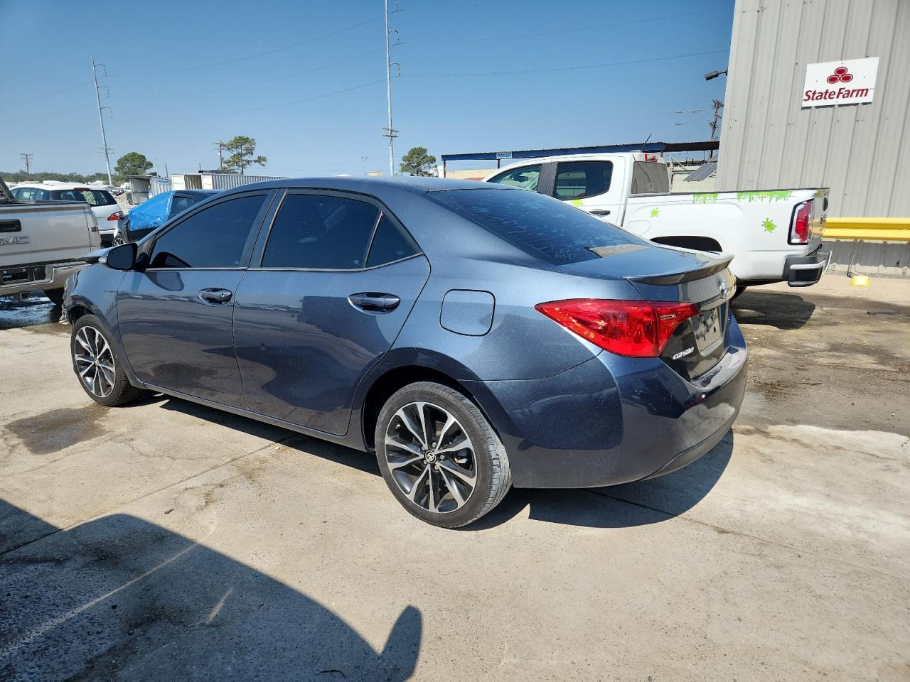 2018 Toyota Corolla - Фото 2
