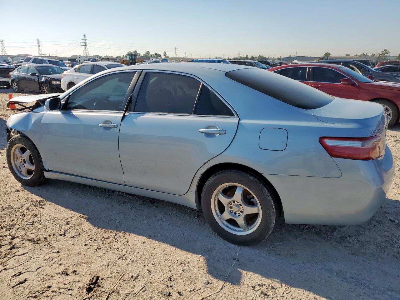 2007 Toyota Camry Ce - Фото 2