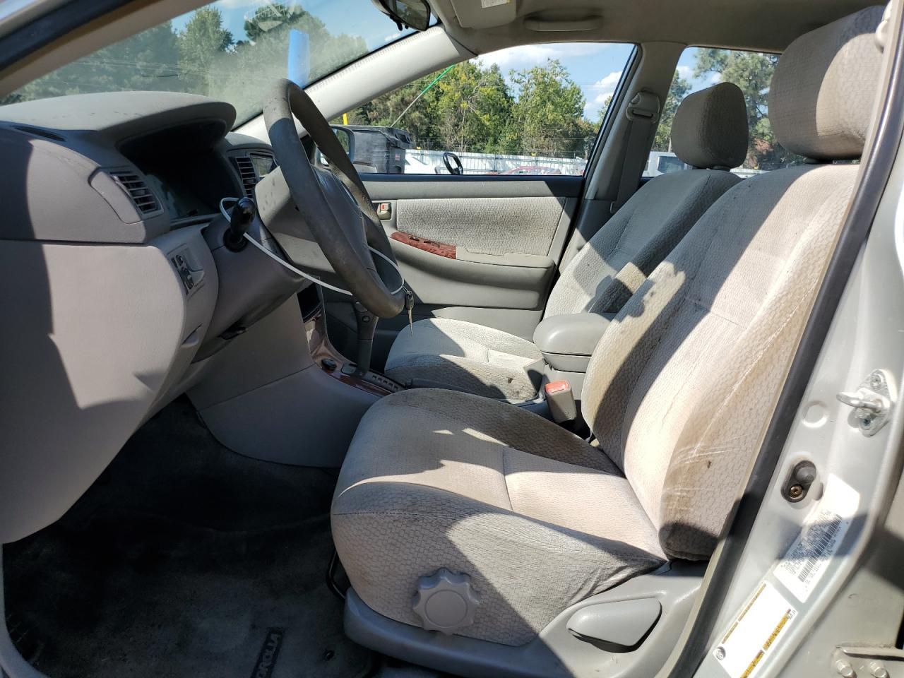 2004 Toyota Corolla Ce - Image 7