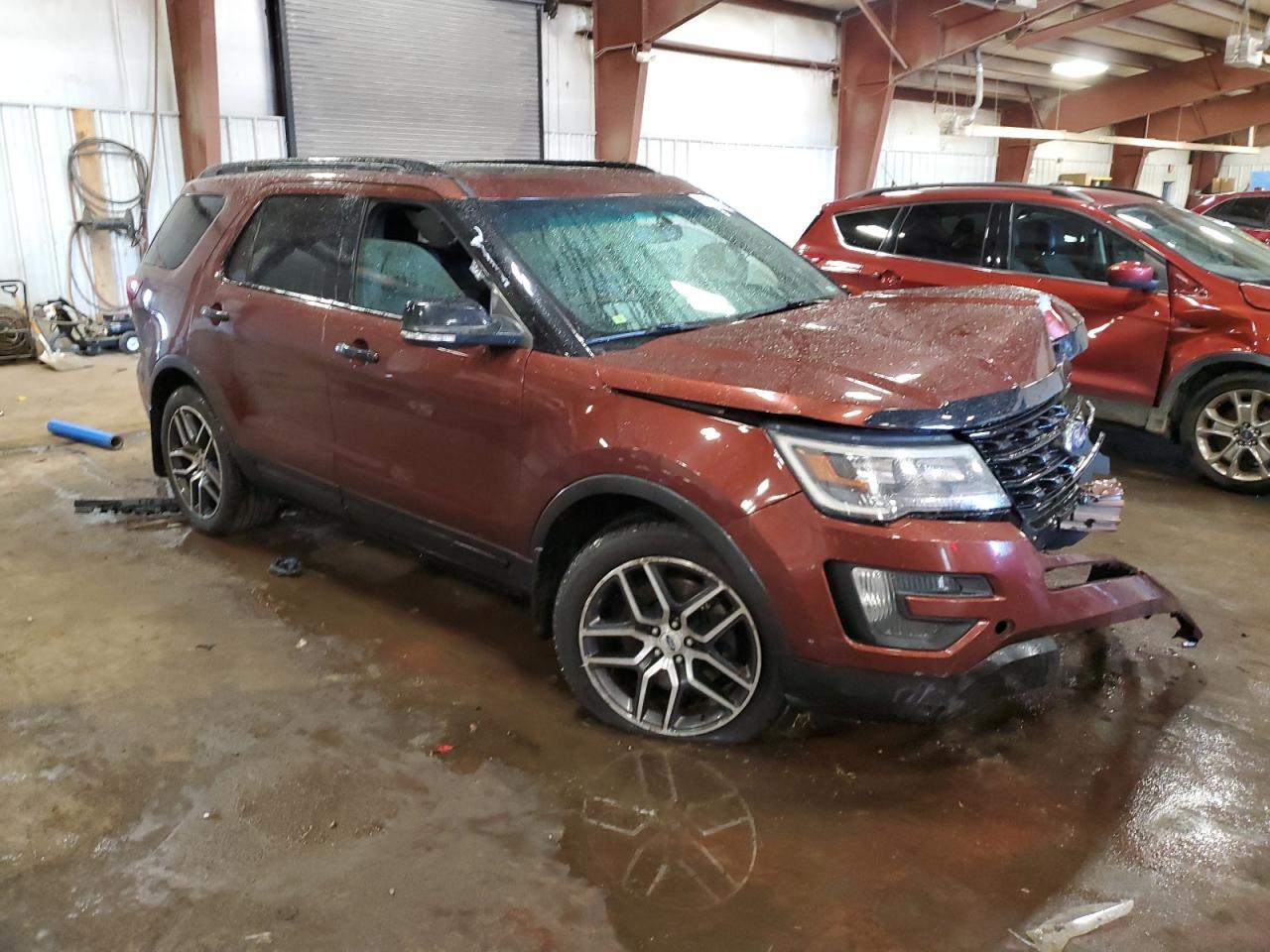 2016 Ford Explorer Sport - Фото 4