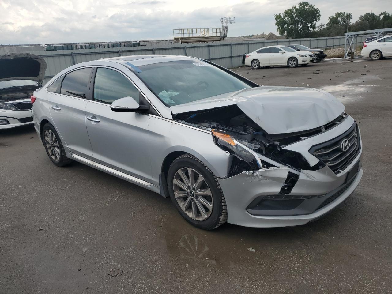 2017 Hyundai Sonata Sport - Image 4