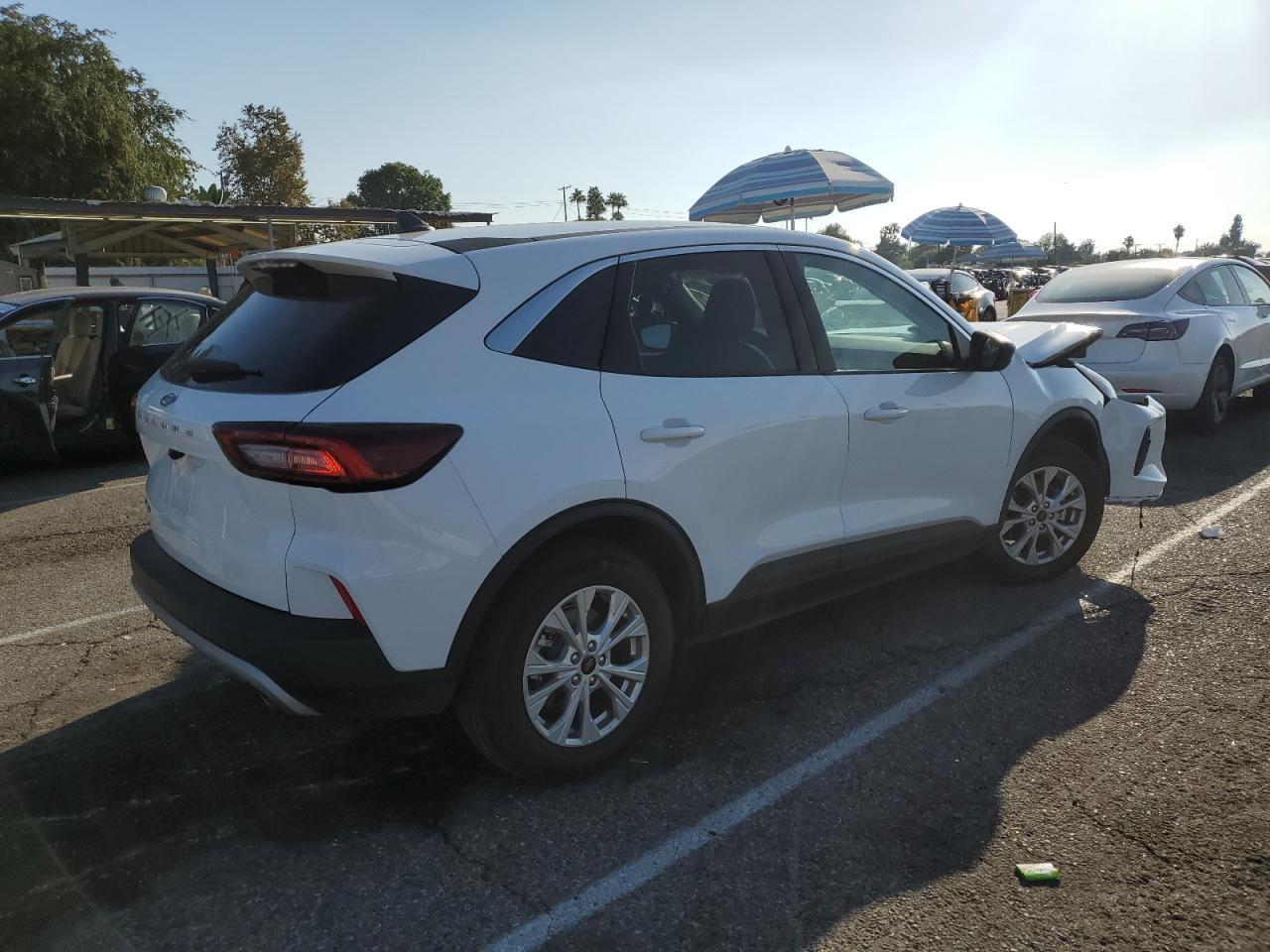 2024 Ford Escape Active - Image 3